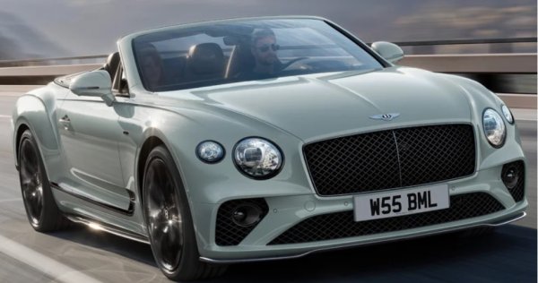 Гамата Bentley Continental има два стила на каросерията: купе и кабриолет. Вторият, който носи името GTC, е един от най-добрите Bentley Grand Tourers. Подобно на купето, Continental GTC има скулптурен екстериор и персонализиран кабриолет. Според Bentley, конвертируемият покрив може да се разгъне или прибере само за 19 секунди, докато Continental GTC се движи със скорост от 50 км/ч. Елегантността продължава с ръчно изработения интериор с висококачествени фурнири и кожа.

За моделната година 2024 гамата Continental GTC използва 4,0-литров V8 с двойно турбокомпресор като стандарт. Този задвижващ механизъм произвежда 542 к.с., като се съчетава с осемстепенна автоматична трансмисия, задвижваща и четирите колела.  V8 позволява на Continental GTC да ускорява до стотака за малко над 4,0 секунди и да достига максимална скорост от 320 км/ч. Continental GTC Speed е най-мощната версия благодарение на 6,0-литров W12 двигател с двойно турбокомпресор с 650 к.с. Това му помага да ускори за 3,6 секунди и да достигне максимална скорост от 335 км в час.